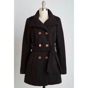 Black military peacoat w/ wooden buttons (EUC) 🖤